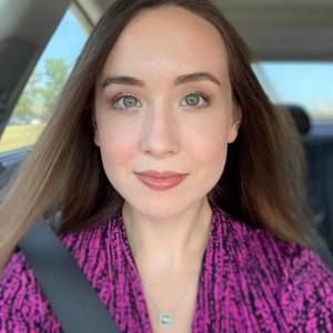 Meet your Posher, Angelia